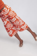 Dwennimmen Baggy Capris - Orange & White - Image 3
